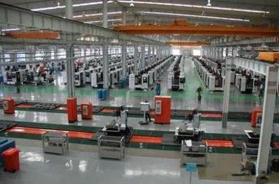 機器不開、鈔票不來、躺著虧錢,那些被迫轉型的外貿人